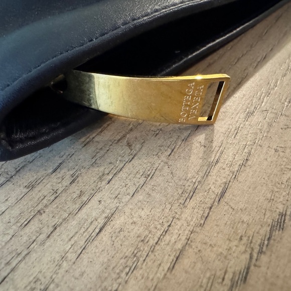 Bottega Veneta Large Twist leather handbag, chocolate brown, new with papers! - Picture 7 of 13